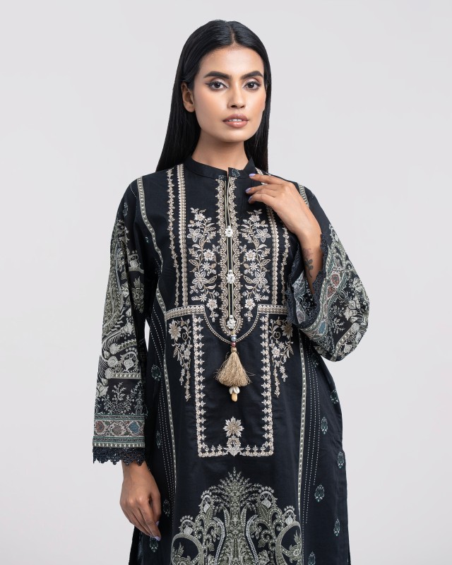 Relaxed Fit Printed Three-Piece Lawn with Silk Dupatta